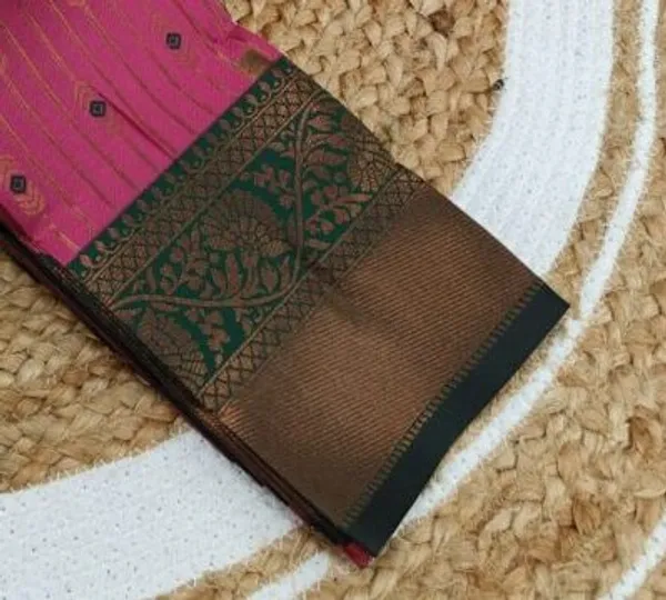 Kanjeevaram_Banarasi_Silk_Saree_For_Women