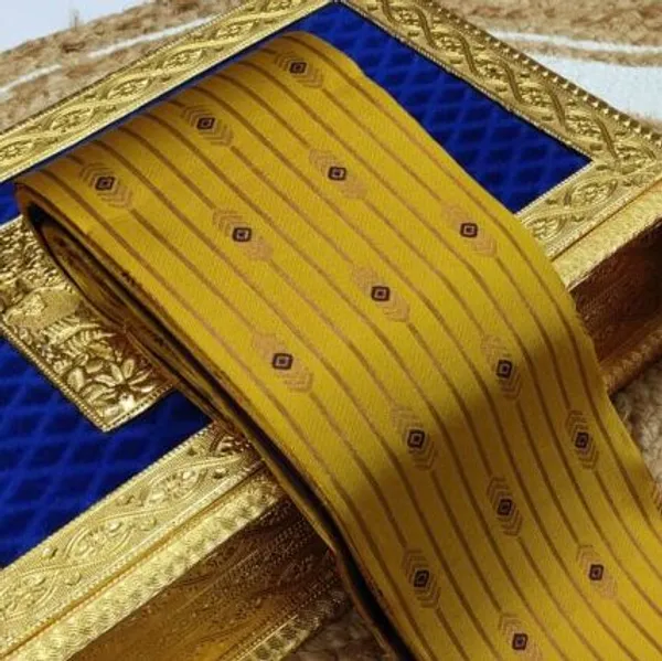 Kanjeevaram_Banarasi_Silk_Saree_For_Women