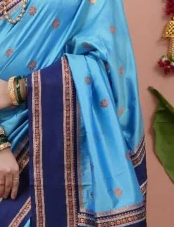 Lightweight_Soft_Kanjeevaram_Silk_Saree_For_Women