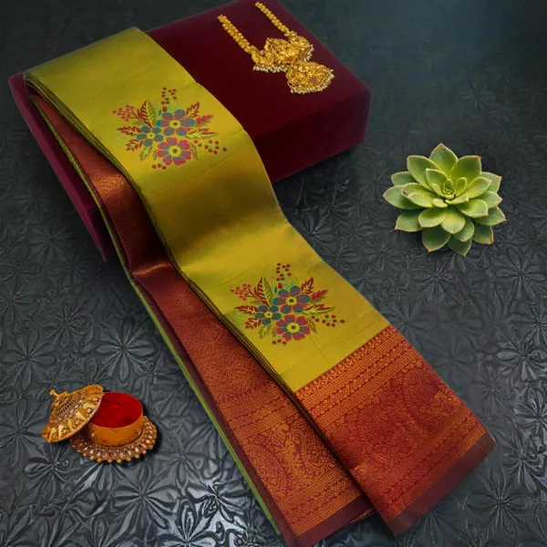 Lightweight_Soft_Kanjeevaram_Silk_Saree_For_Women