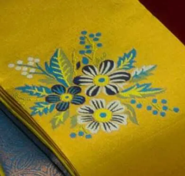 Lightweight_Soft_Kanjeevaram_Silk_Saree_For_Women