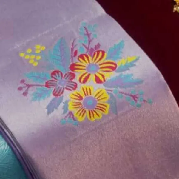 Lightweight_Soft_Kanjeevaram_Silk_Saree_For_Women