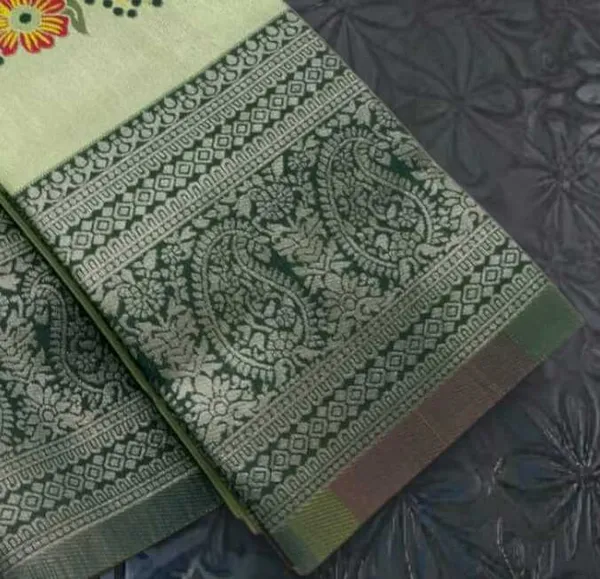 Lightweight_Soft_Kanjeevaram_Silk_Saree_For_Women