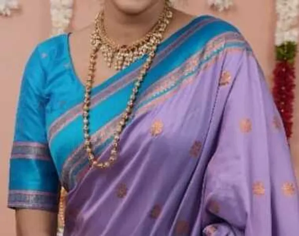 Lightweight_Soft_Kanjeevaram_Silk_Saree_For_Women