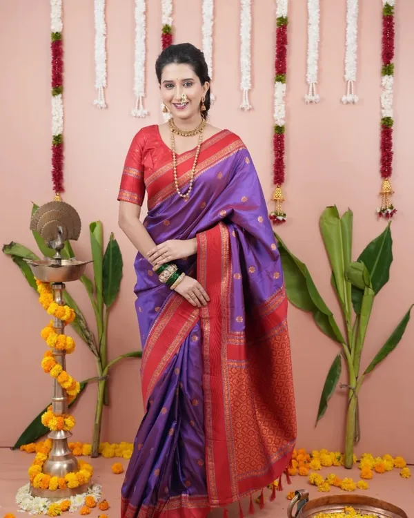 Lightweight_Soft_Kanjeevaram_Silk_Saree_For_Women