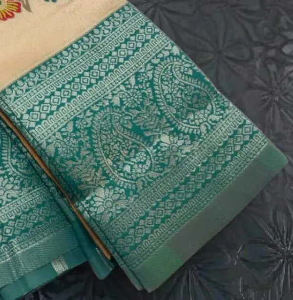 Lightweight_Soft_Kanjeevaram_Silk_Saree_For_Women