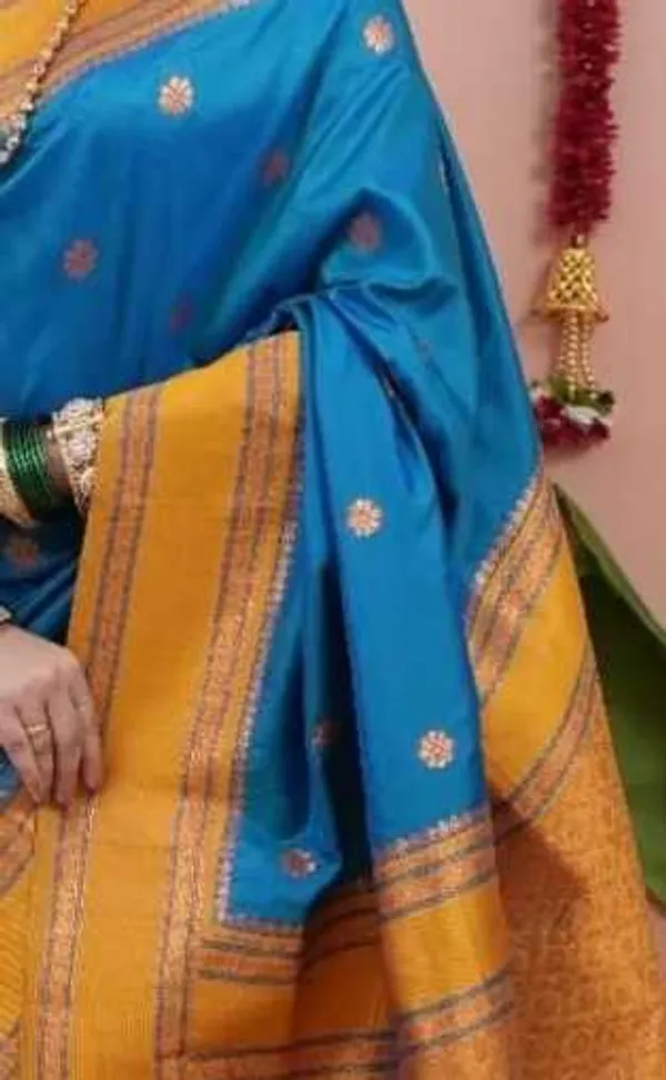 Lightweight_Soft_Kanjeevaram_Silk_Saree_For_Women