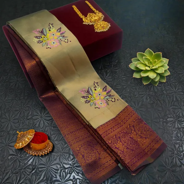 Lightweight_Soft_Kanjeevaram_Silk_Saree_For_Women