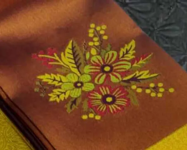 Lightweight_Soft_Kanjeevaram_Silk_Saree_For_Women