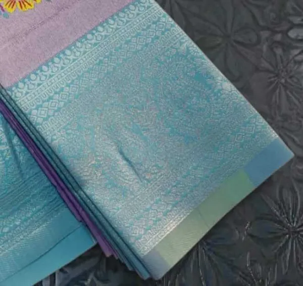 Lightweight_Soft_Kanjeevaram_Silk_Saree_For_Women