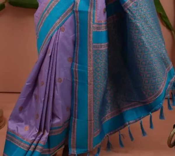 Lightweight_Soft_Kanjeevaram_Silk_Saree_For_Women