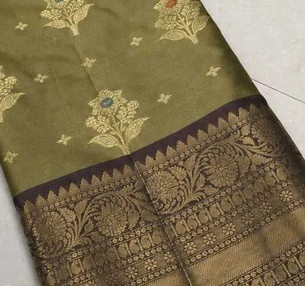 Mehamdi_Banarasi_Silk_Saree_with_kanjivaram_Silver_Zari_Motifs_and_Border_Party_wear_with_tassels_and_latkans_With_blouse_piece