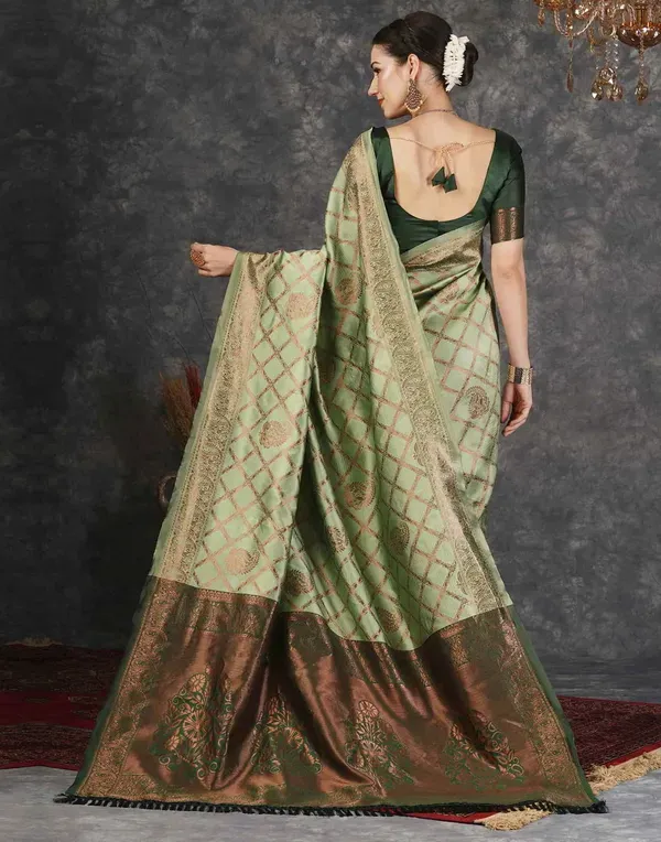BANARASI_SILK_PISTA_GREEN_SAREE_FOR_WOMEN