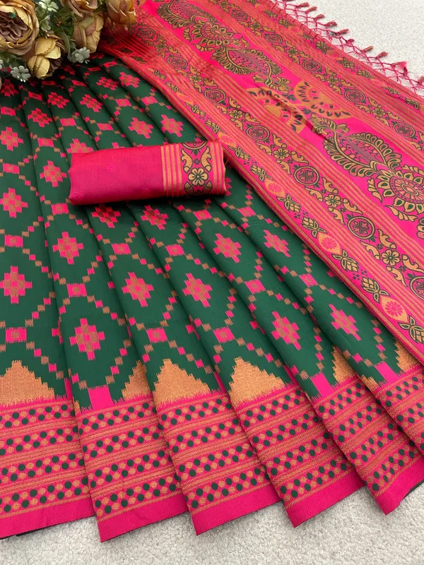 Green_And_Pink_Banarasi_Art_Silk_Saree_For_Women