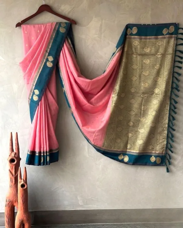 Pink_Lightweight_Soft_Kanjeevaram_Silk_Saree_For_Women