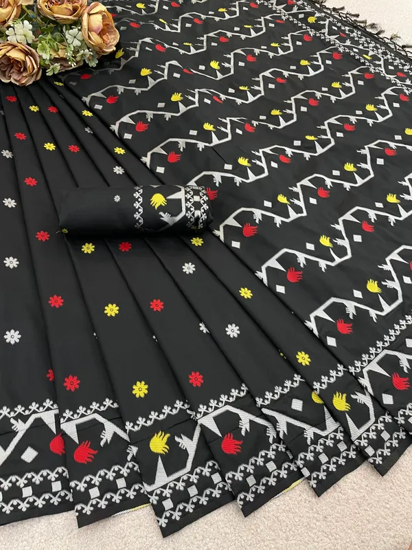 Black_Soft_Kanchipuram_Litchi_Korvai_Silk_Saree_For_Women