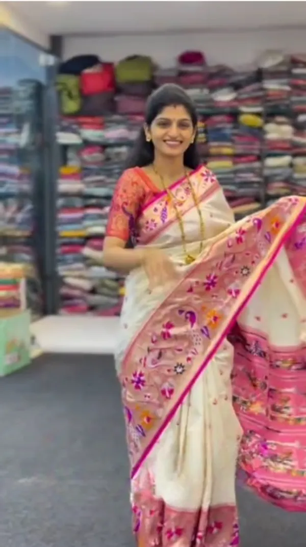 White_Pashmina_Soft_Kanjeevaram_Silk_Saree_For_Women