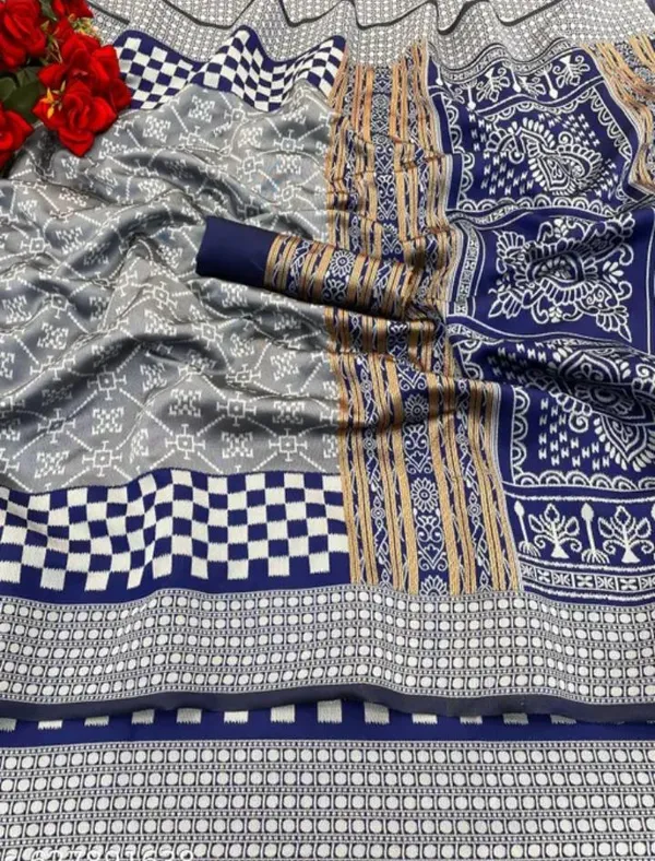 Grey_Lightweight_Soft_Kanjeevaram_Silk_Saree_For_Women