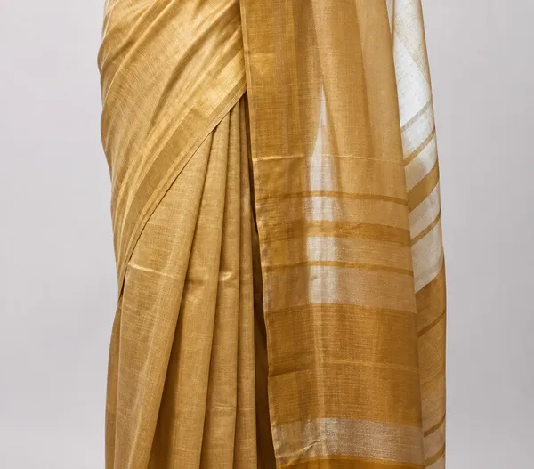 Linen_Zari_Saree_For_Women_Kerala_Style_Soft_Linen_Silk_Blend_Saree_With_Rich_Zari_Border_And_Tassels_Light_Weight_Saree_With_Blouse_Piece
