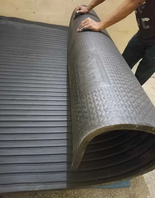 Geo_Grip_Flex_Weave_Heavy_Duty_Nitrile_Rubber_Industrial_Mat