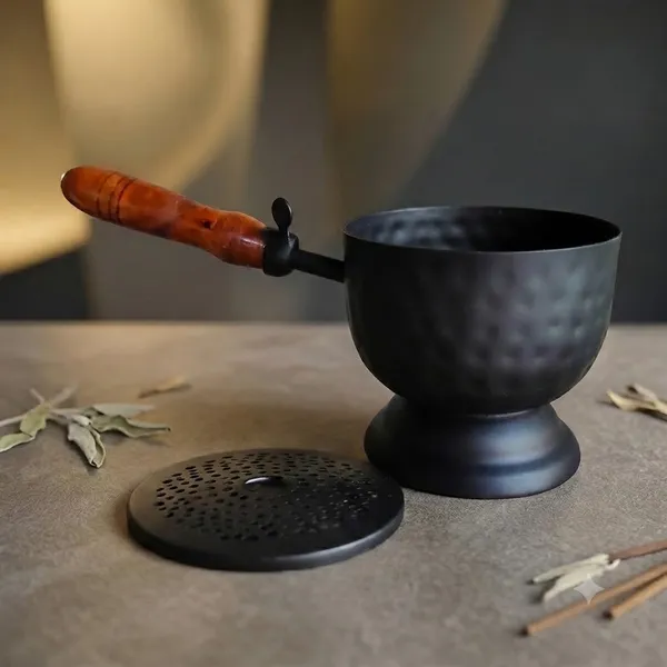 Premium_Hammered_Metal_Dhoop_Dani_with_Wooden_Handle_Traditional_Incense_Burner_for_Daily_Hawan,_Puja,_Spiritual_Peace_And_Positivity_Matte_Black_Finish