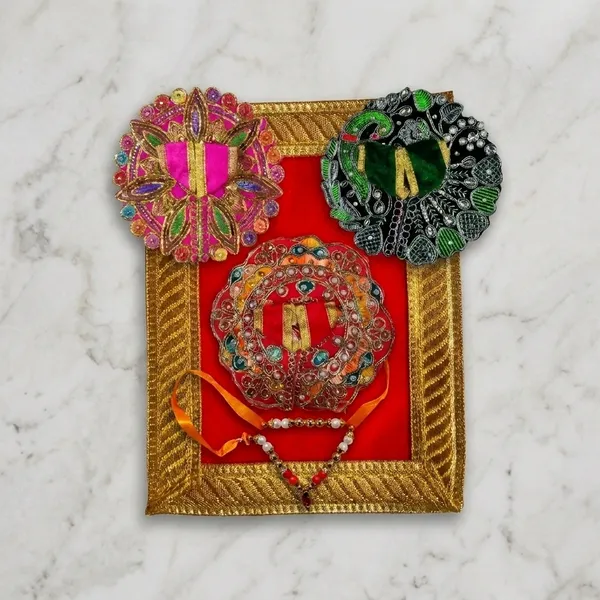 3-Piece_Laddu_Gopalji_Poshak_Combo_with_Mala_And_Asan_4X6_inch_Size_1_-_Assorted_Colors,_Same_Design