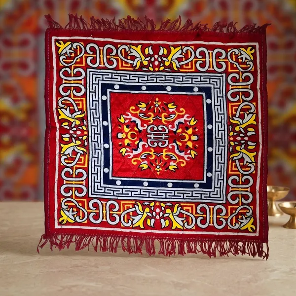 Premium_Red_Pooja_Asan_Mat_Set_of_2_-_Square_Sitting_Mats_for_Daily_Puja,_Meditations,_and_Festivals_24_×_24_Inches,_Vibrant_Traditional_Design