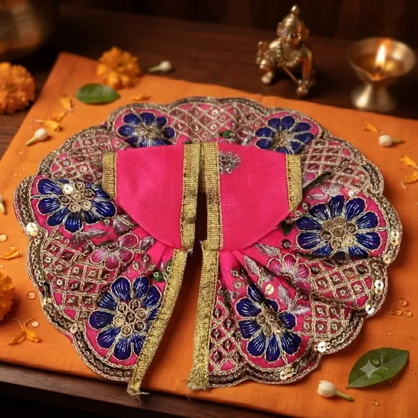 Laddu_Gopal_Ji_Poshak_Combo_Set_Size_3_-_4_Pcs_Poshak_And_1_Pc_Mukut_Assorted_Colors,_Same_Design