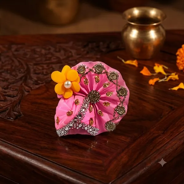 Laddu_Gopal_Poshak_Combo_Set_Size_5_-_Includes_2_Poshaks,_1_Mukut,_1_Mala,_and_1_Kada_Jodi_Assorted_Colors,_Same_Design