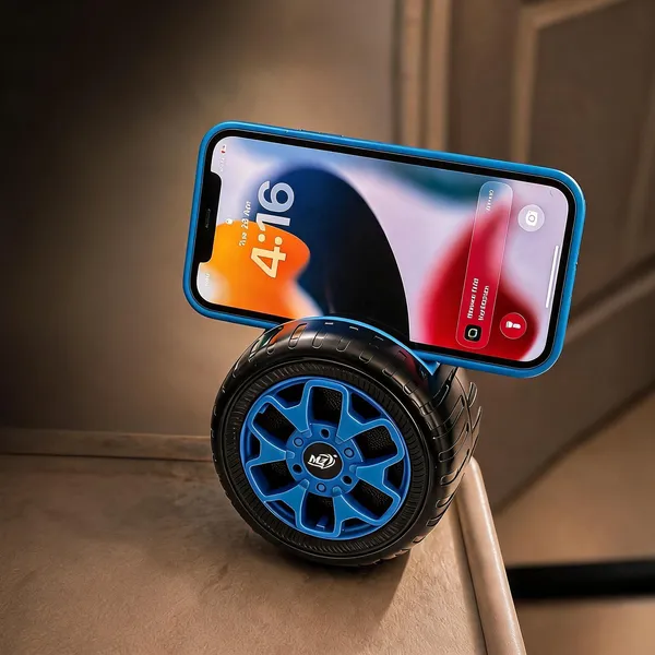 Tyre_Design_Bluetooth_Speaker_With_Mobile_Stand