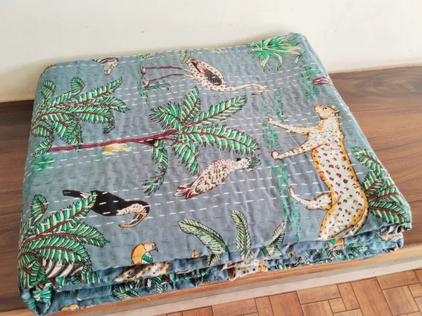 Jungle_print_kantha_Bedsheet_Size_90x60_Inch_Gray