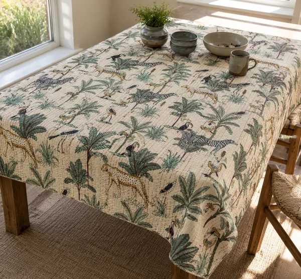 Jungle_print_kantha_Bedsheet_Size_90x60_Inch_Beige