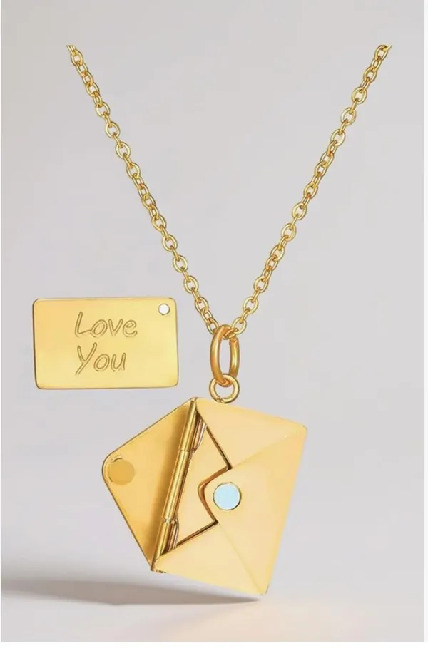 Gold_Metal_Envelope_Locket_Pendant_Necklace_For_Women