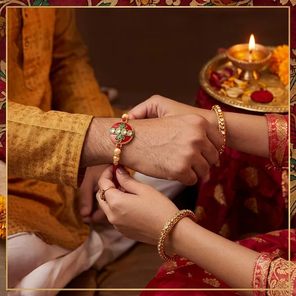 Traditional_Pearl_Designer_Rakhi