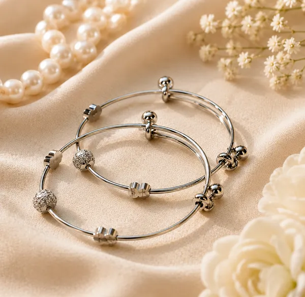 Silver_Metal_Beaded_Charm_Adjustable_Bangle_Set_For_Women