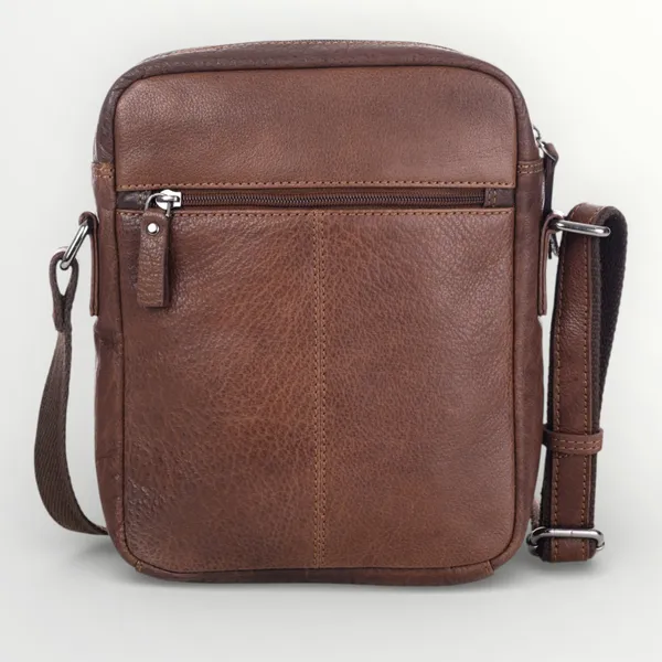 Brown_Cognac_Leather_Dual-Tone_Crossbody_Sling_Bag_Large_Size_For_Unisex