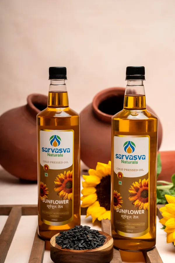 Cold_Pressed_Safflower_Oil_And_Sunflower_Oil_And_Groundnut_Oil
