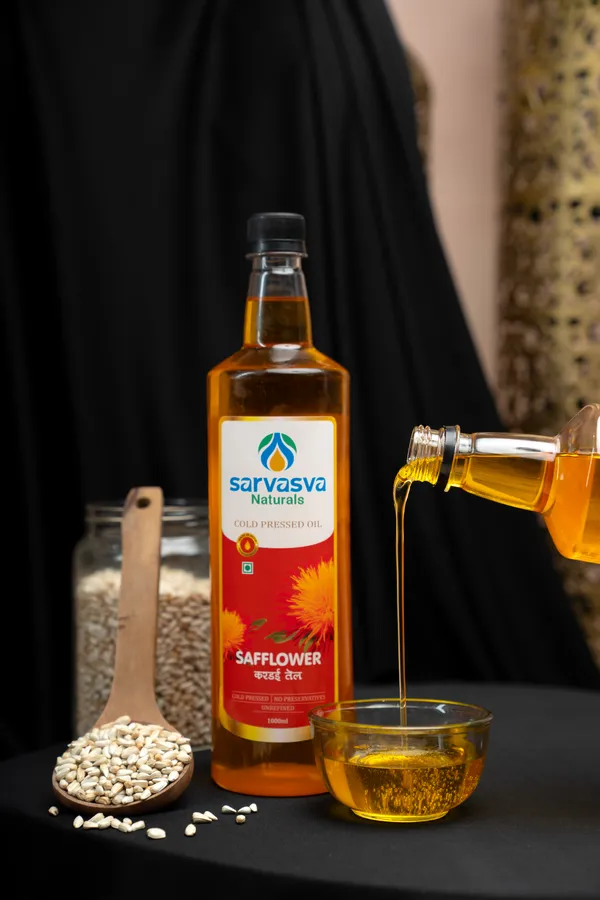 Cold_Pressed_Safflower_Oil_And_Sunflower_Oil