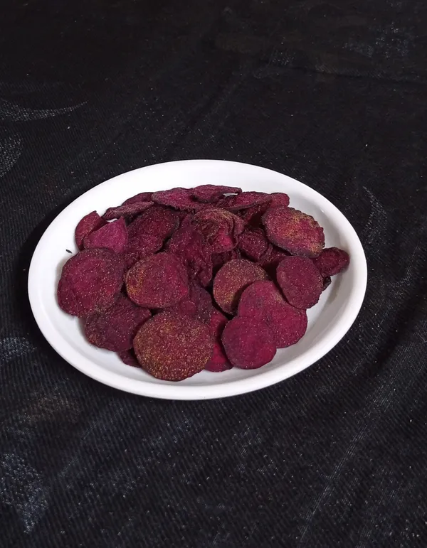 Healthy_Bites_-_Beetroot_Chips_Vacuum_Fried_Gluten_Free_Vegan_Friendly_Snack_Trans_Free_No_Artificial_Flavour_Plant_Based_Snacks__Pack_Of_3_X_45G