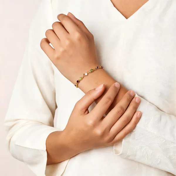 Gold_Toned_Multicolor_Stone_Studded_Chain_Bracelet_For_Women