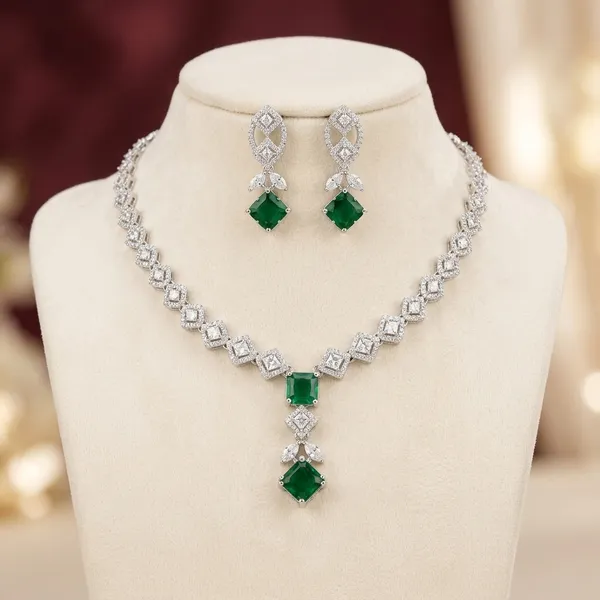 Silver_Toned_Green_Stone_Studded_Necklace_And_Earring_Set_For_Women