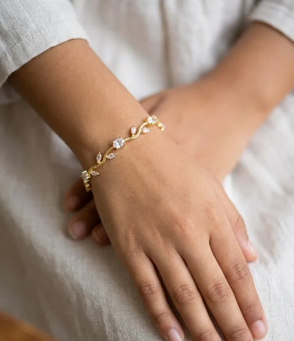 Gold_Vine_Leaf_Cubic_Zirconia_Bracelet_For_Women
