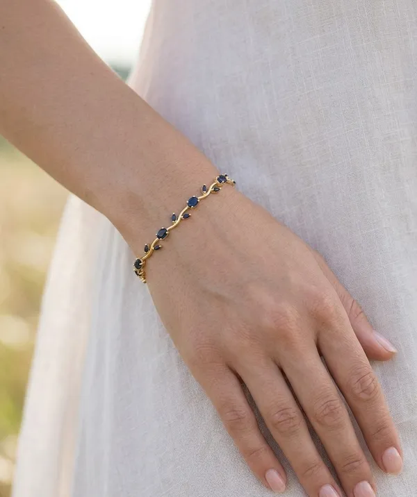 Gold_Toned_Blue_Stone_Wave_Link_Bracelet_For_Women