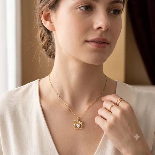 Gold_Plated_Bow_Gift_Box_Heart_Pendant_Necklace_For_Women