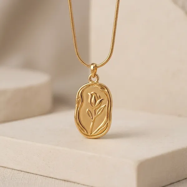 Gold_Plated_Rose_Engraved_Oval_Pendant_Necklace_For_Women