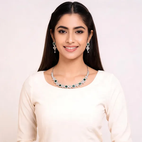 Silver_Emerald_Green_Stone_Studded_Necklace_And_Earrings_Set_For_Women