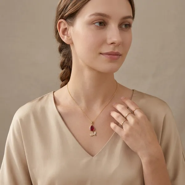 Gold_Plated_Red_Stone_Rose_Pendant_Necklace_For_Women