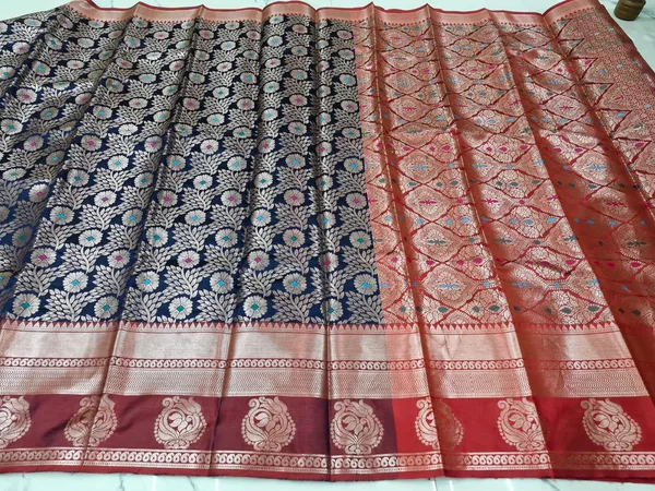 Kanjivaram_Meenakari_Navy_Blue_Silk_Zari_Woven_Banarasi_Saree_For_Women