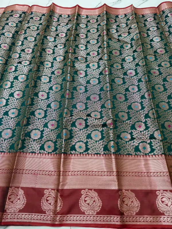 Kanjivaram_Meenakari_Green_Silk_Banarasi_Floral_Zari_Woven_Saree_For_Women