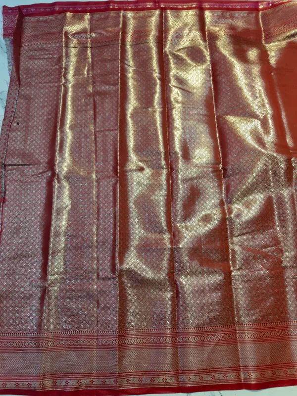 Purple_And_Red_Karishma_Silk_Woven_Saree_For_Women